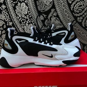 Nike zoom 2k white black
